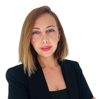Özge Numanoğlu