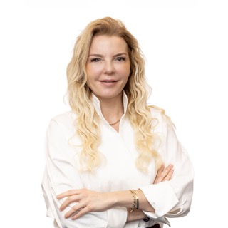 Simge Öztağ